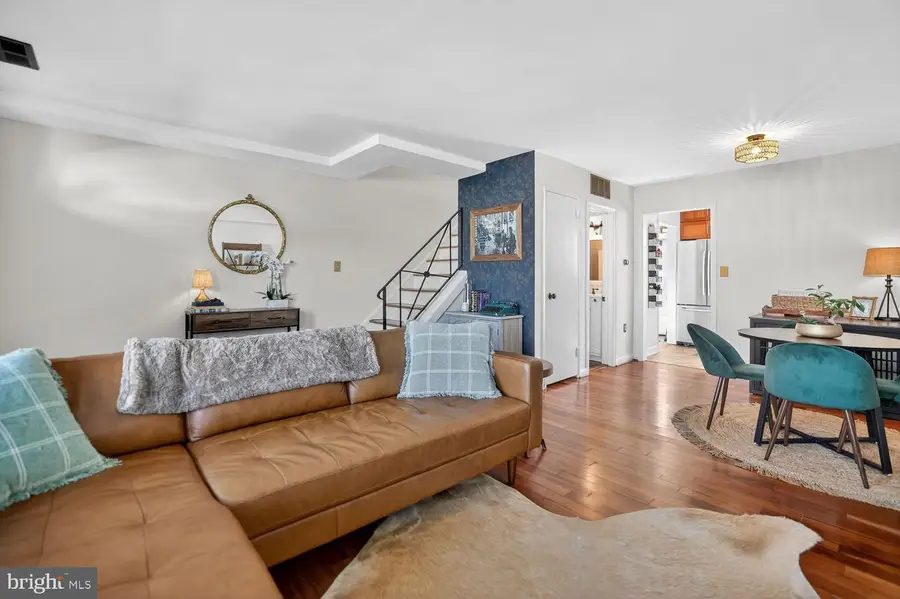 2515 N Dearing St, Alexandria, VA 22302 - #3