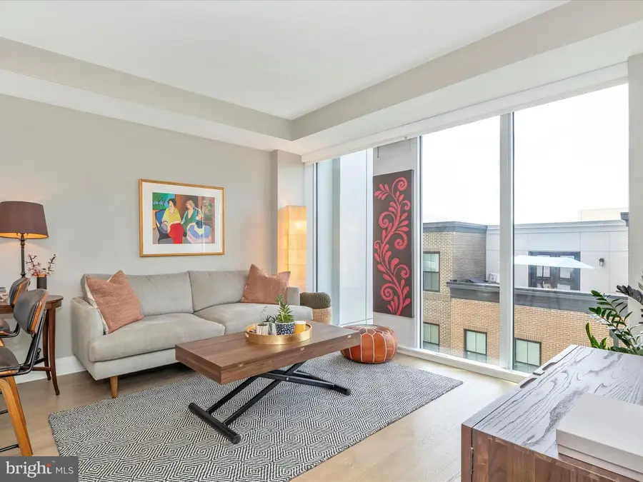 925 N Fairfax St #405, Alexandria, VA 22314 - #3
