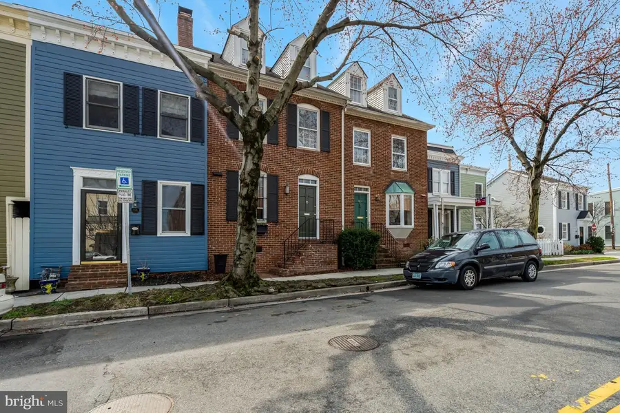 916 Pendleton St, Alexandria, VA 22314 - #3