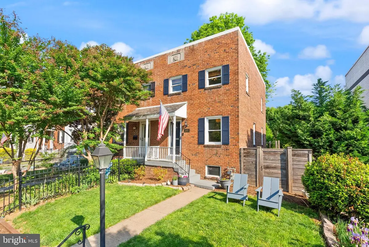 1001 Bashford Ln, Alexandria, VA 22314 - #1