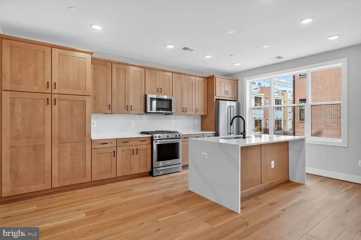 144 Pepperell St, Alexandria, VA 22304 - #1