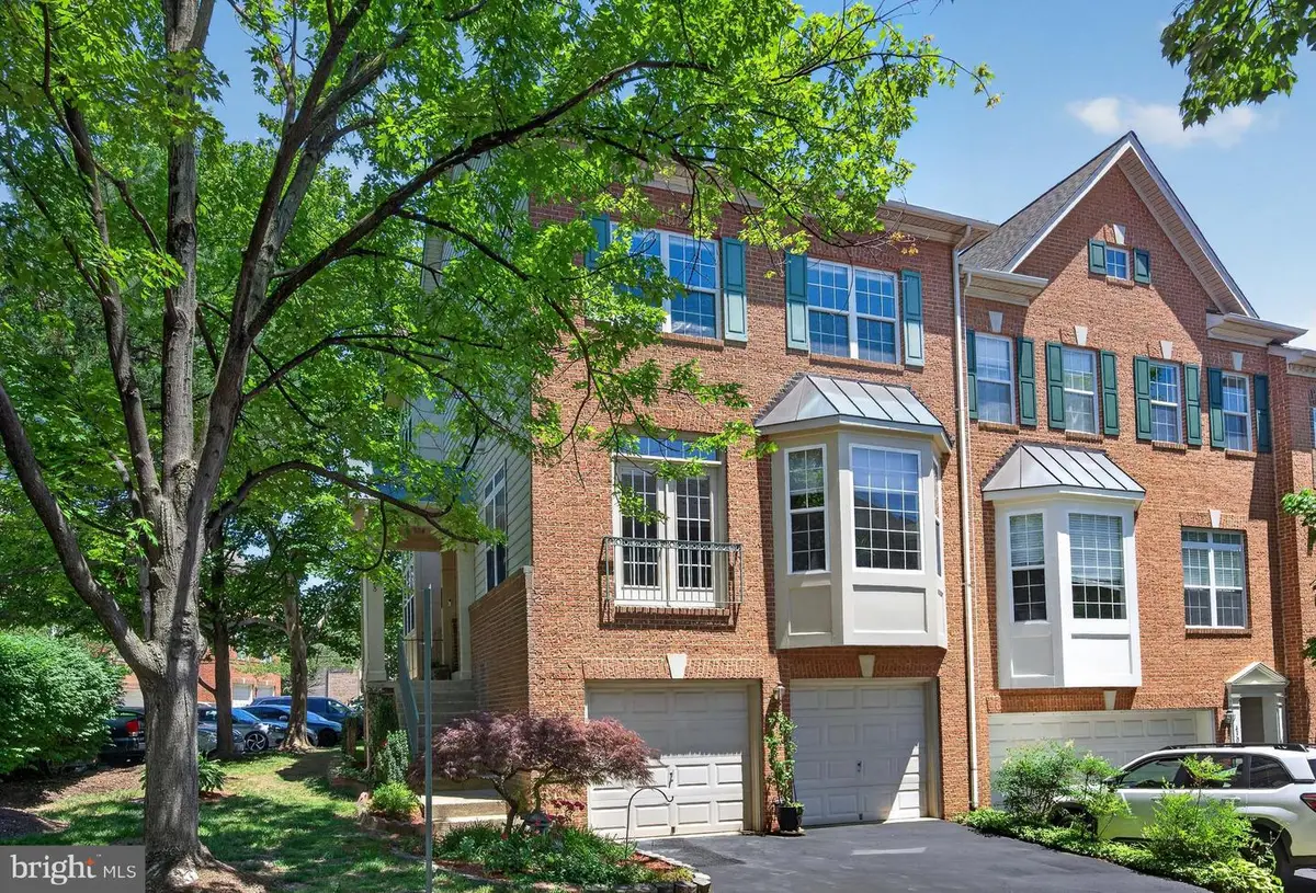 428 Clayton Ln, Alexandria, VA 22304 - #1
