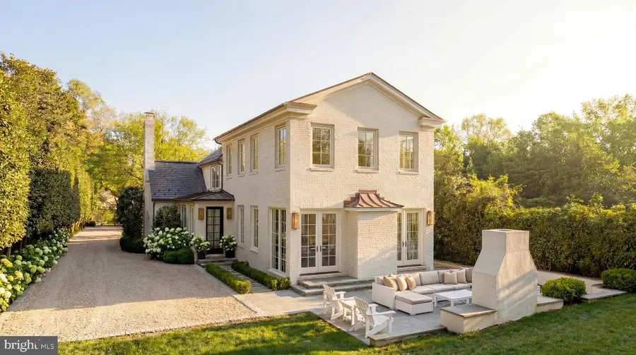 1704 Russell Rd, Alexandria, VA 22301 - #2