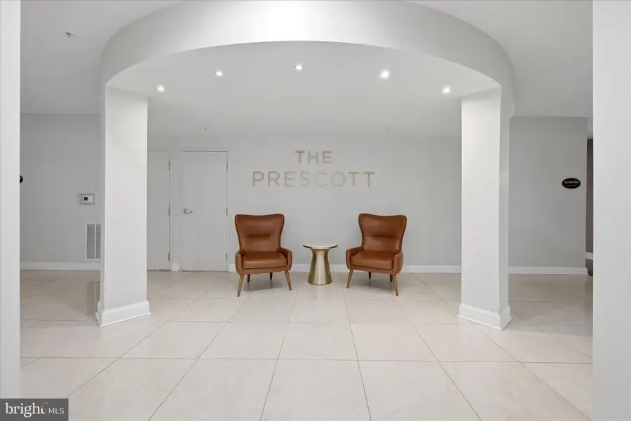 1115 Cameron St #213, Alexandria, VA 22314 - #2