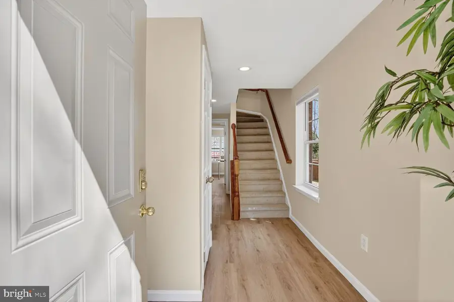 3292 Mount Vernon Ave, Alexandria, VA 22305 - #2