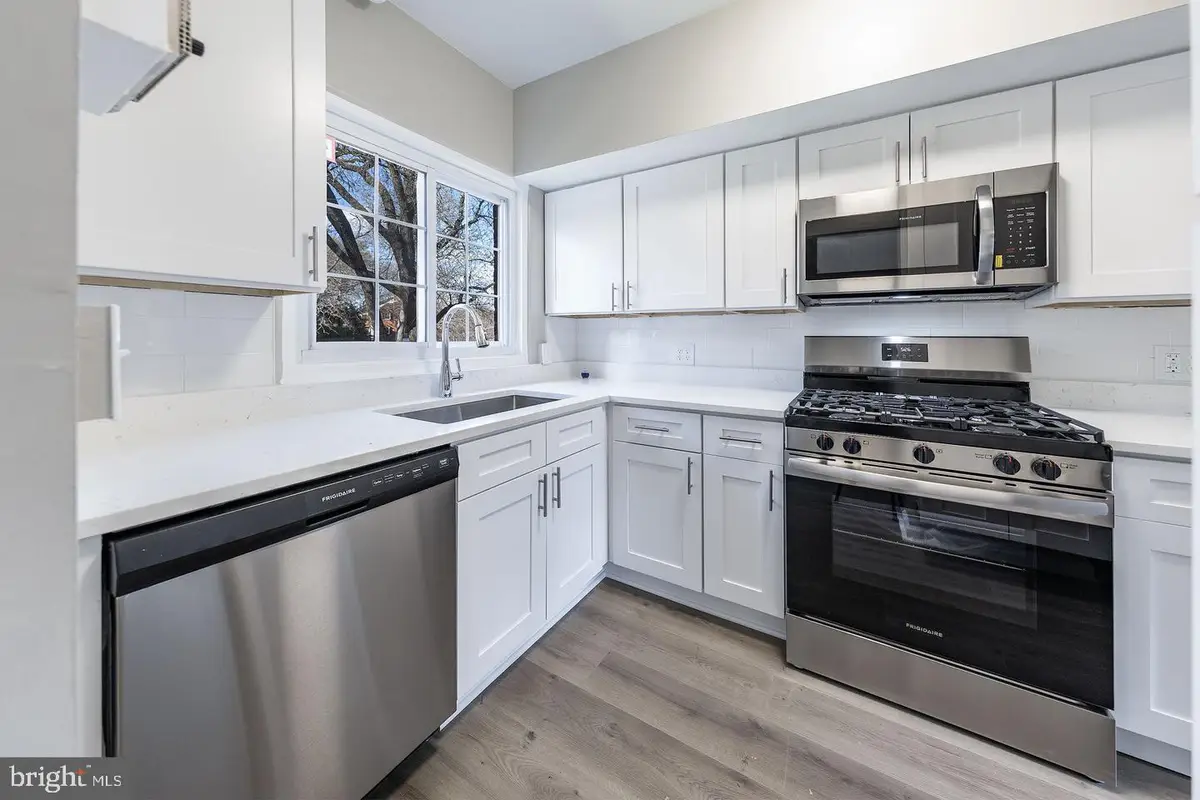 1604 Preston Rd, Alexandria, VA 22302 - #1