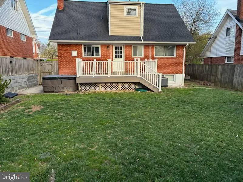 108 N Gladden St, Alexandria, VA 22304 - #2