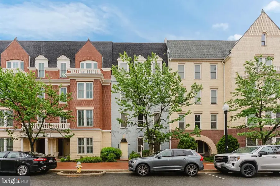 2305 Main Line Blvd #101, Alexandria, VA 22301 - #2