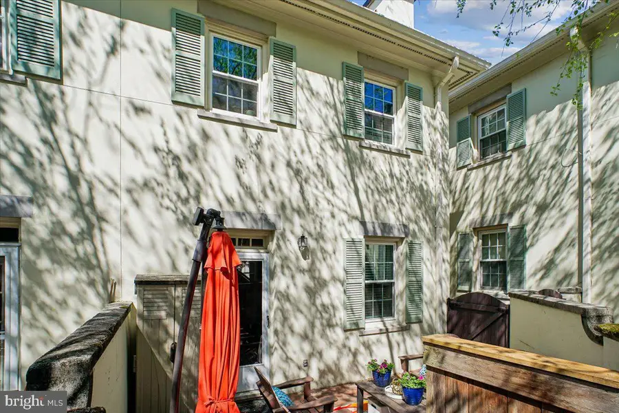 1014 N Royal St, Alexandria, VA 22314 - #3