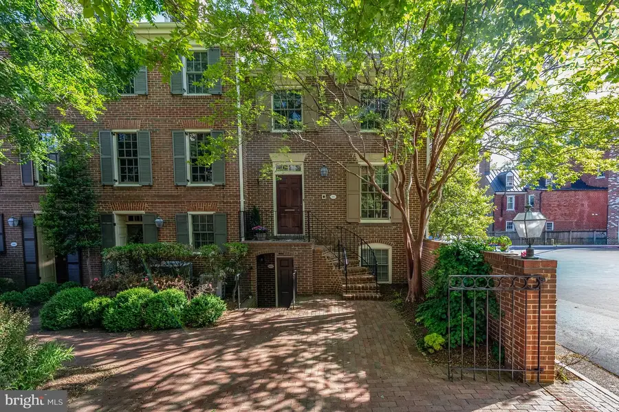 418 N Saint Asaph St N, Alexandria, VA 22314 - #3