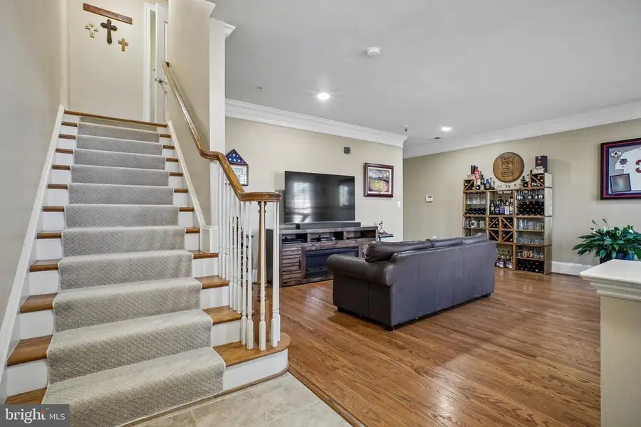 1874 Carpenter Rd, Alexandria, VA 22314 - #3