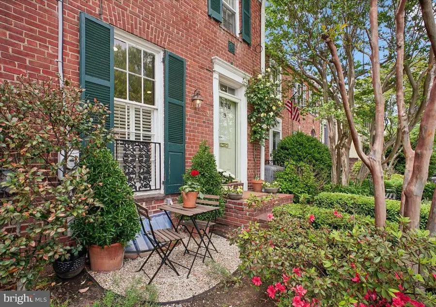 733 S Pitt St S, Alexandria, VA 22314 - #3