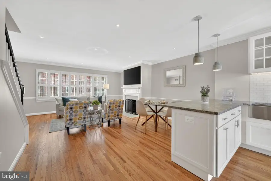 204 Green St, Alexandria, VA 22314 - #2