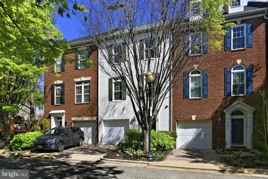 5011 Waple Ln, Alexandria, VA 22304 - #3