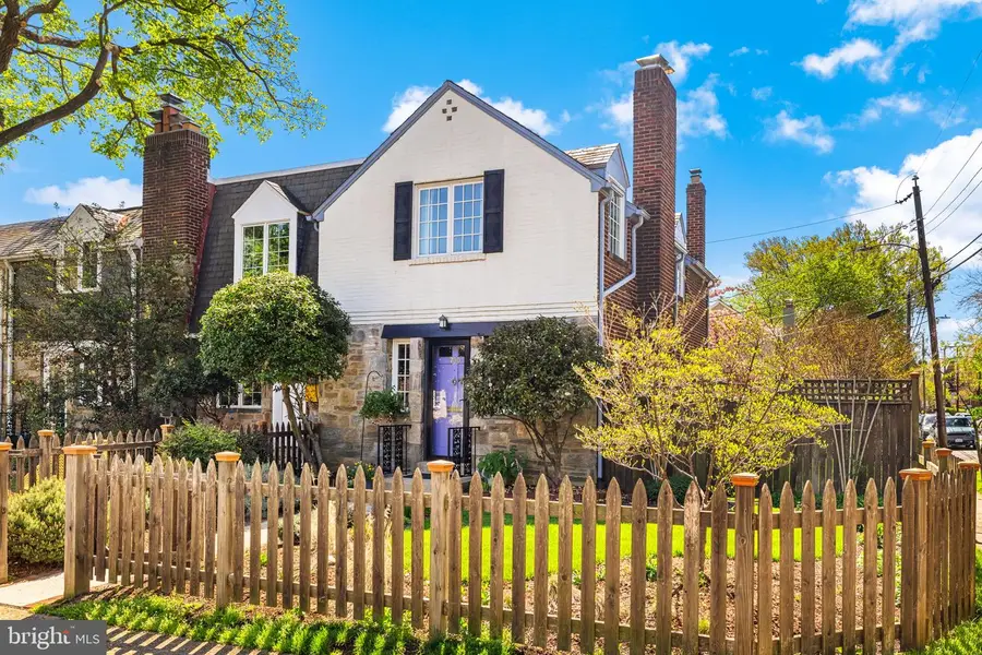 700 Chetworth Pl, Alexandria, VA 22314 - #2