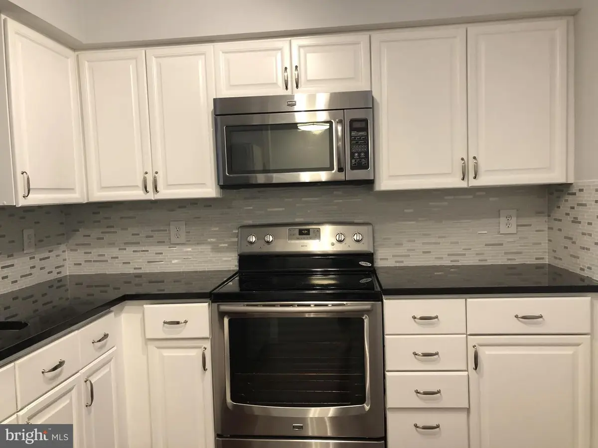 545 E Braddock Rd #304, Alexandria, VA 22314 - #1