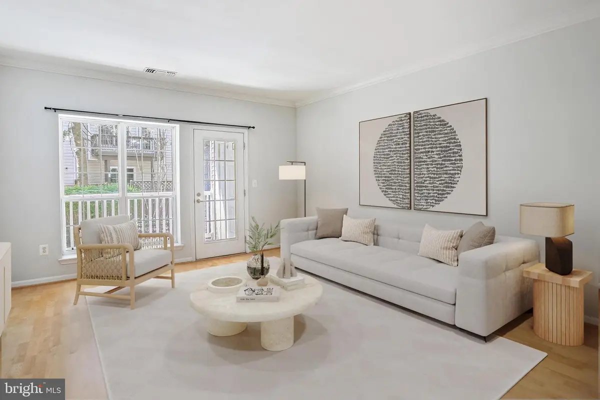 4560 Strutfield Ln #1212, Alexandria, VA 22311 - #1