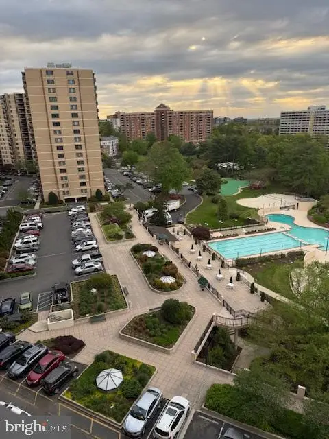 203 Yoakum Pkwy #1209, ALEXANDRIA, VA 22304