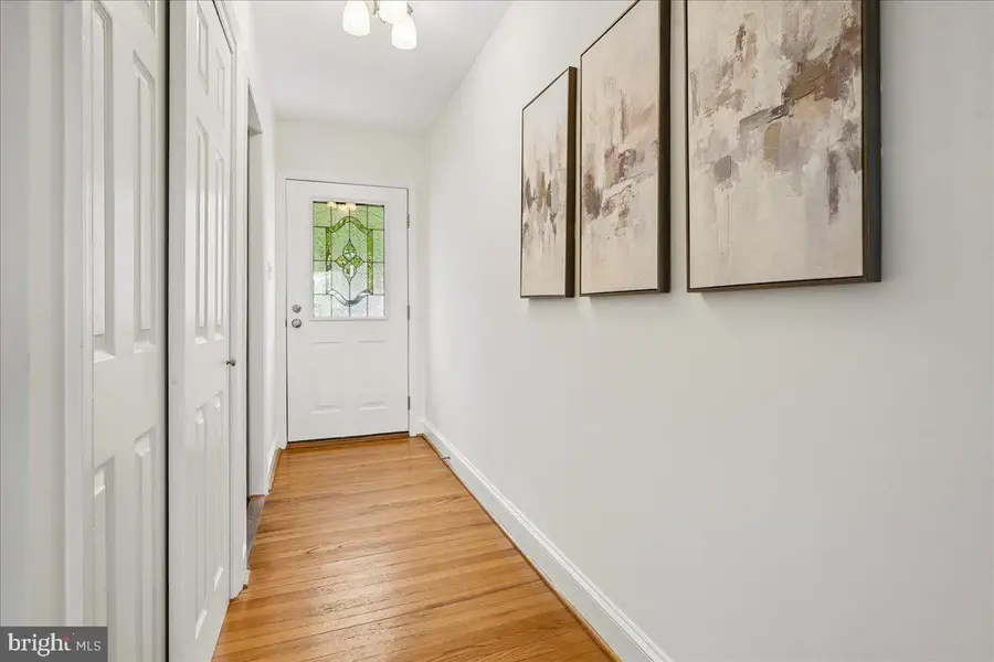 215 Burgess Ave, Alexandria, VA 22305 - #3