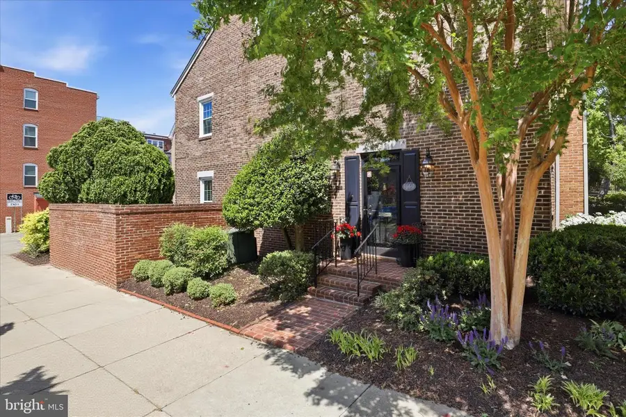 1160 N Pitt St, Alexandria, VA 22314 - #3