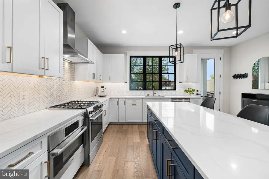 207 E Duncan Ave, Alexandria, VA 22301 - #2