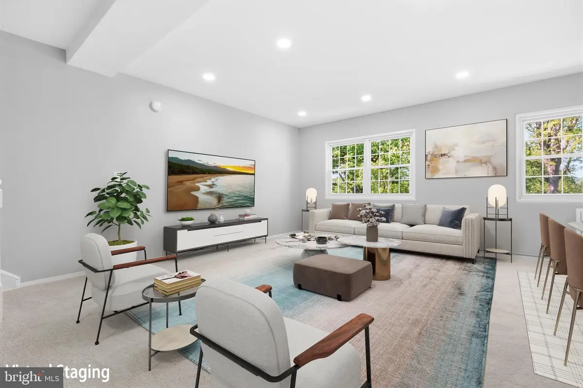 3721 Lyons Ln, Alexandria, VA 22302 - #1