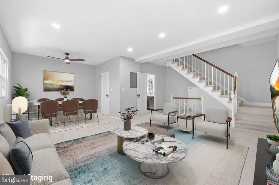 3721 Lyons Ln, Alexandria, VA 22302 - #3