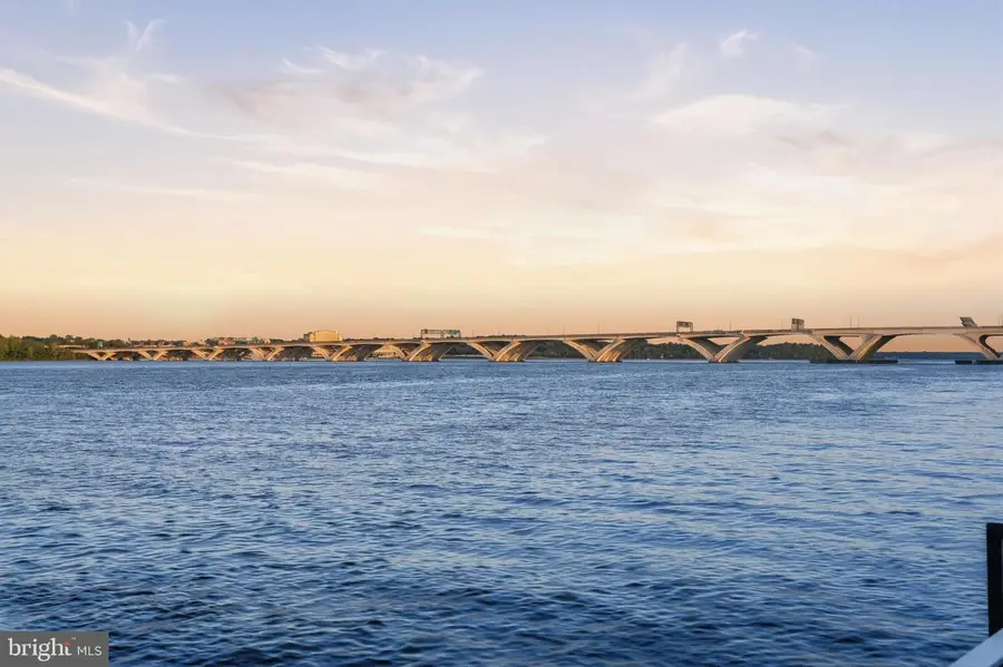 1201 N Royal St #206, Alexandria, VA 22314 - #3