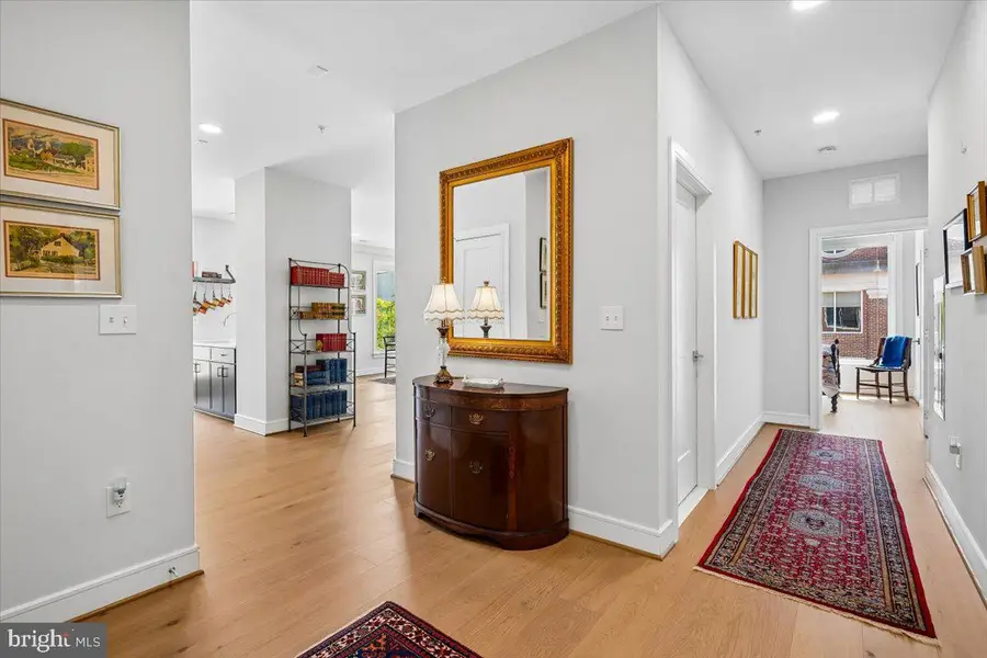 635 Slaters Ln #301, Alexandria, VA 22314 - #2