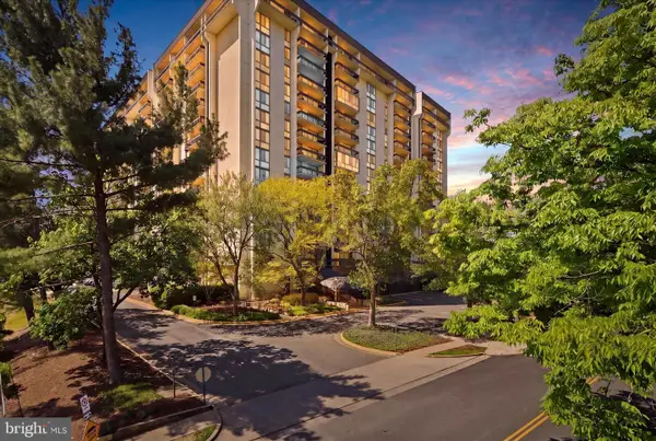 5300 Holmes Run Pkwy #707, ALEXANDRIA, VA 22304