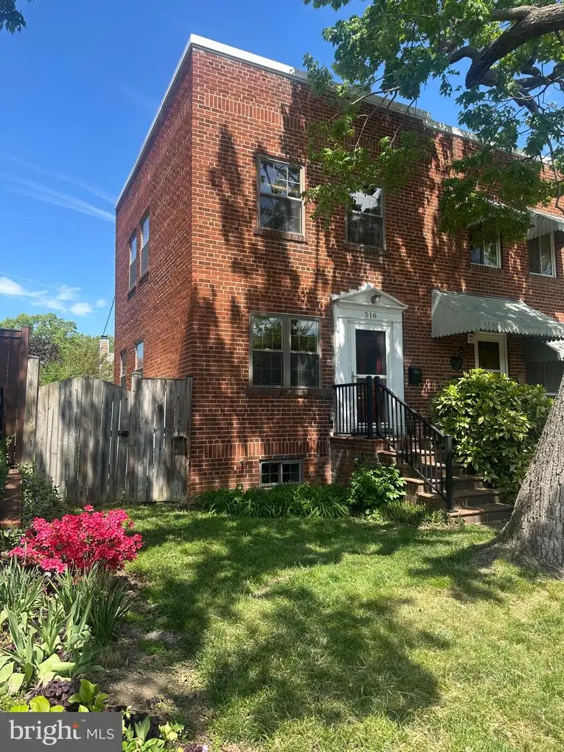 516 E Luray Ave E, Alexandria, VA 22301 - #1