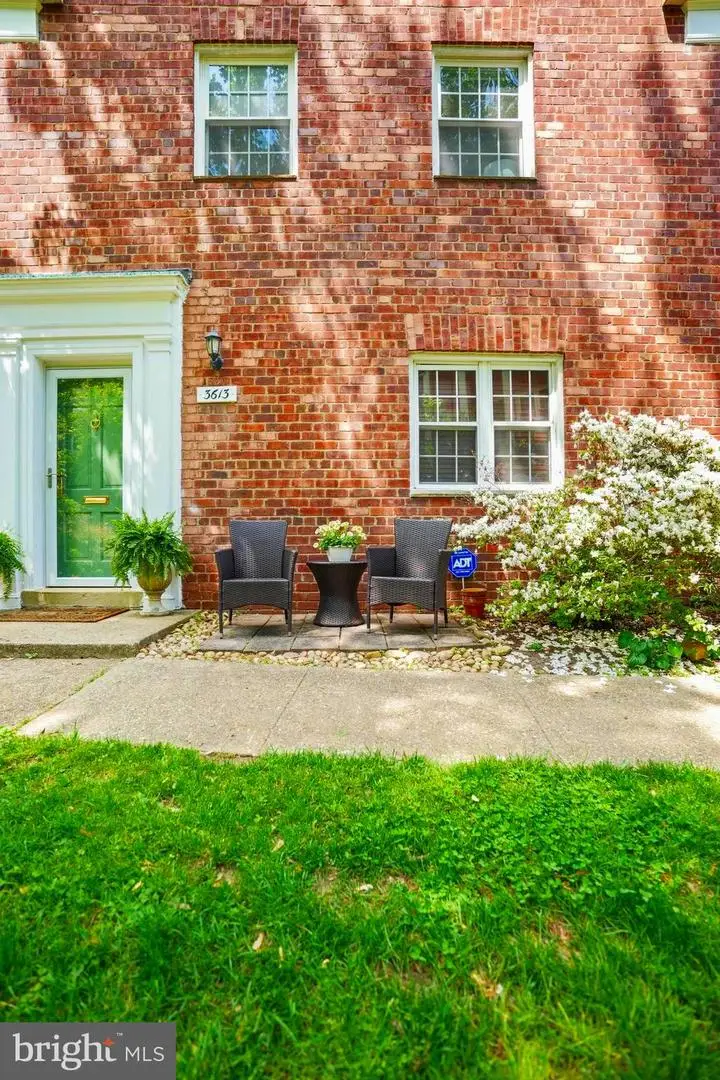 3613 Gunston Rd, Alexandria, VA 22302 - #2