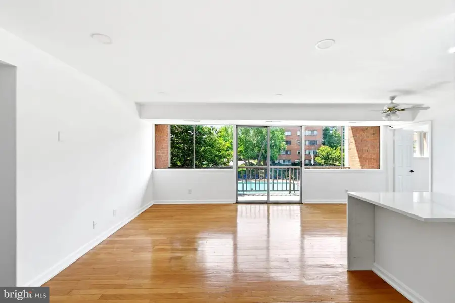 431 N Armistead St N #307, Alexandria, VA 22312 - #3