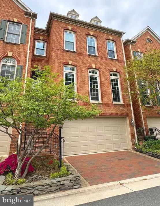 707 Catts Tavern Dr, ALEXANDRIA, VA 22314