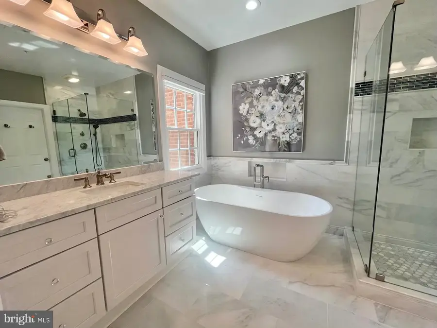 707 Catts Tavern Dr, Alexandria, VA 22314 - #3