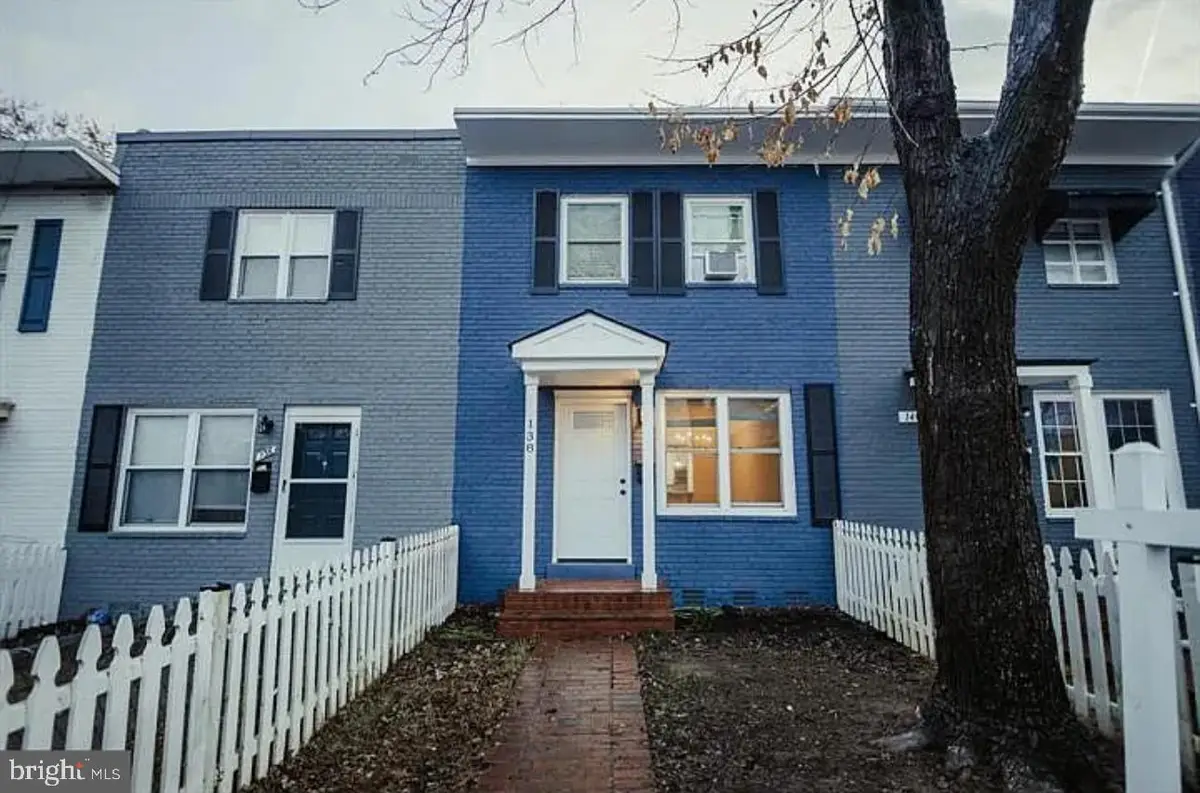 138 Dale St, Alexandria, VA 22305 - #1
