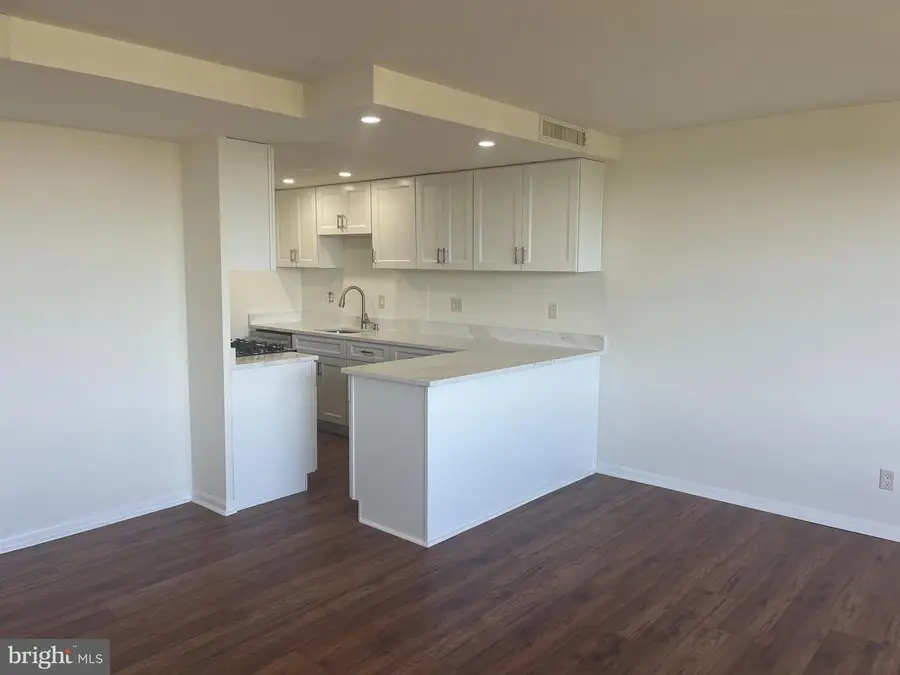 4600 Duke St #1008, Alexandria, VA 22304 - #2