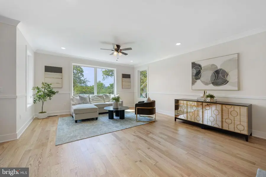 132 N Earley, Alexandria, VA 22304 - #3