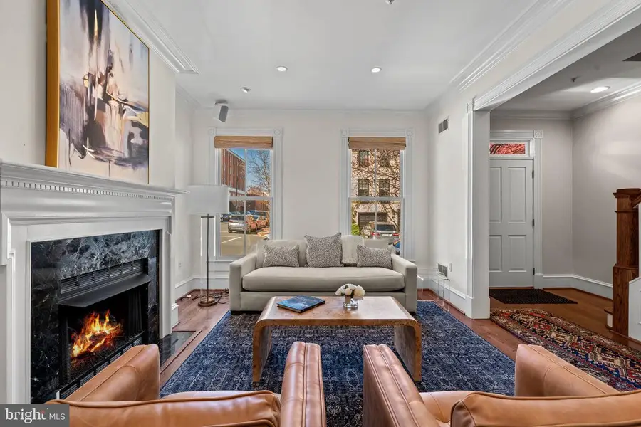 128 Queen St, Alexandria, VA 22314 - #2