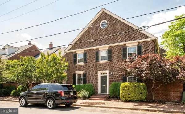 368 N Saint Asaph St, ALEXANDRIA, VA 22314