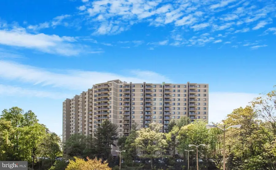 205 Yoakum Pkwy #1502, Alexandria, VA 22304 - #2