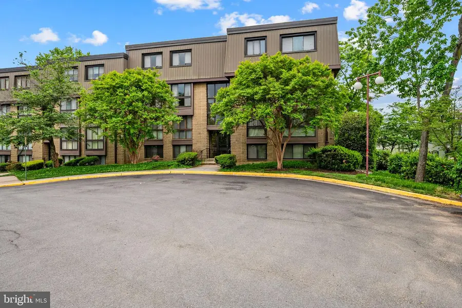 5101 Maris Ave #401, Alexandria, VA 22304 - #3