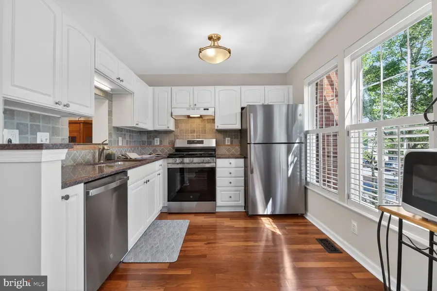 1343 Argall Pl, Alexandria, VA 22314 - #3