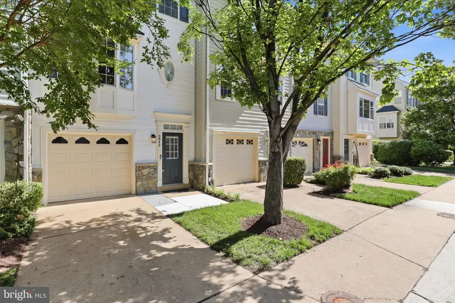 3843 Watkins Mill Dr, Alexandria, VA 22304 - #3