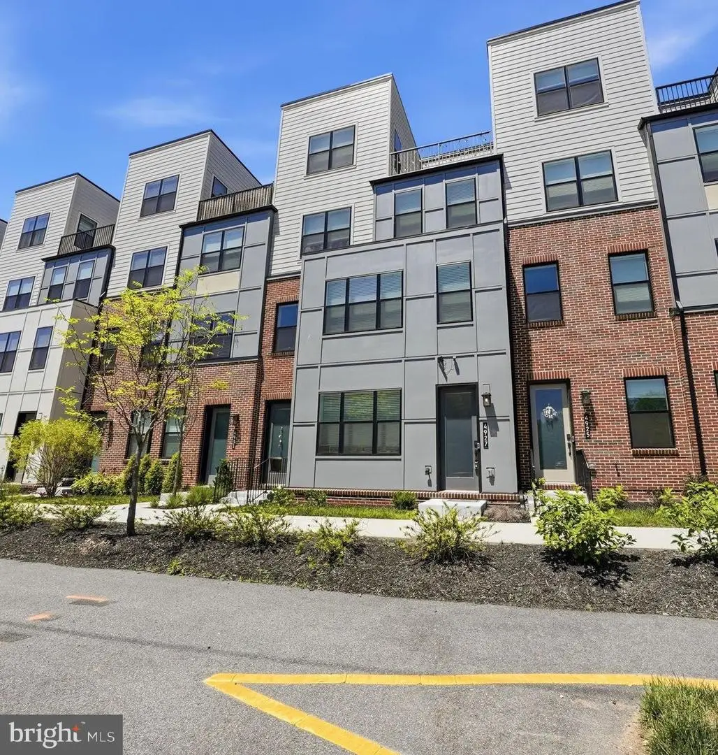 4927 Eisenhower Ave, Alexandria, VA 22304 - #1