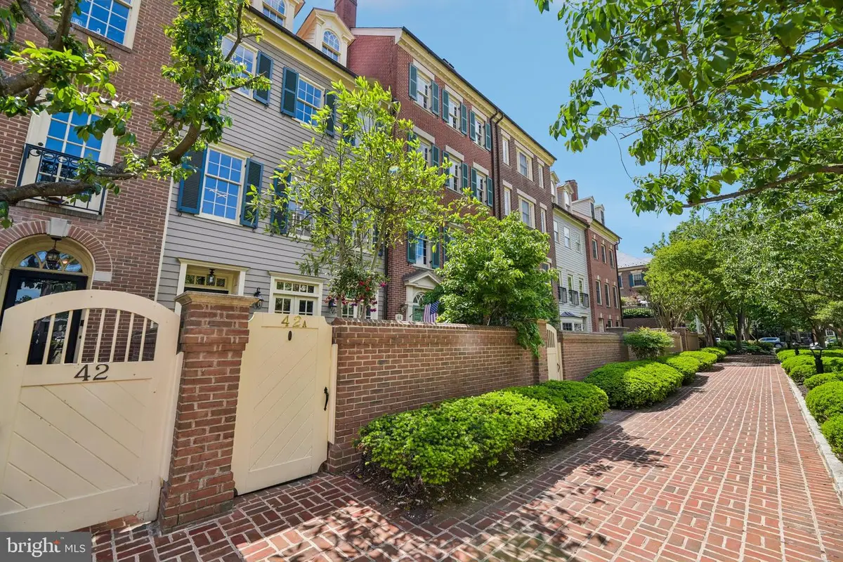 42 Wolfe St #a, Alexandria, VA 22314 - #1