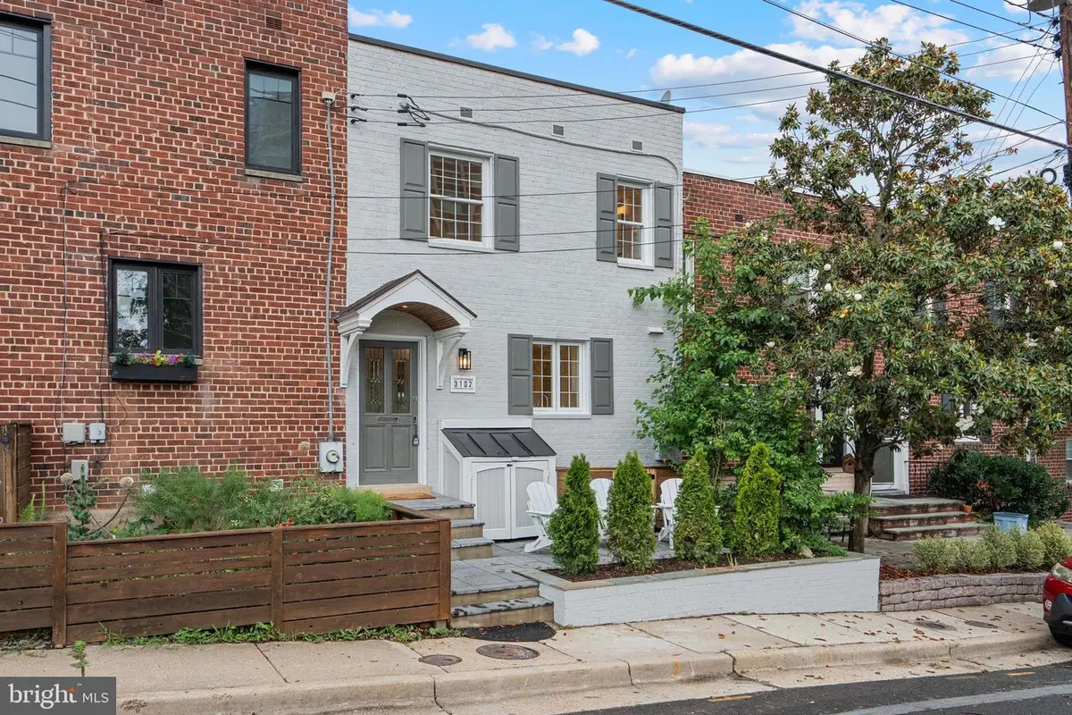 3102 Landover St, Alexandria, VA 22305 - #1
