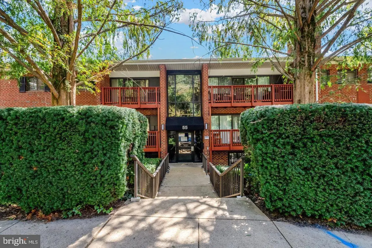 55 Skyhill Rd #101, Alexandria, VA 22314 - #1