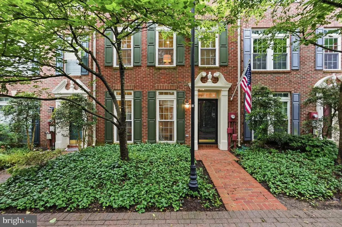 722 Catts Tavern Dr, Alexandria, VA 22314 - #1