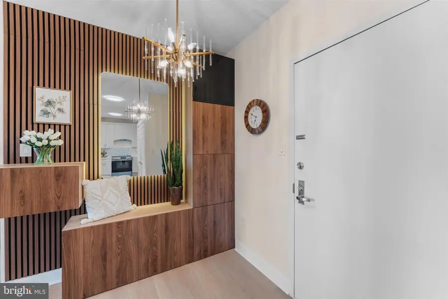 200 N Pickett St #1614, Alexandria, VA 22304 - #2